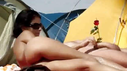 Pantat rambut tokyo hot bokep pirang dengan payudara yang besar, apaan keras